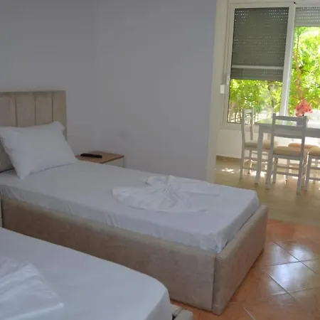 In Guest - Welcomen In Vila Sinomati - 3 *