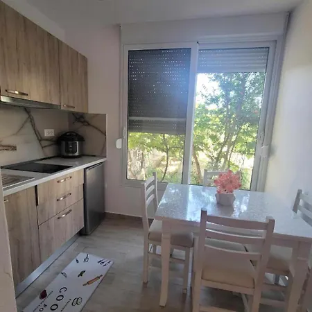 In Guest - Welcomen In Vila Sinomati - 3 Penzion Vlorë